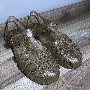 Size 7 Sparkly Gold Jelly Sandals
